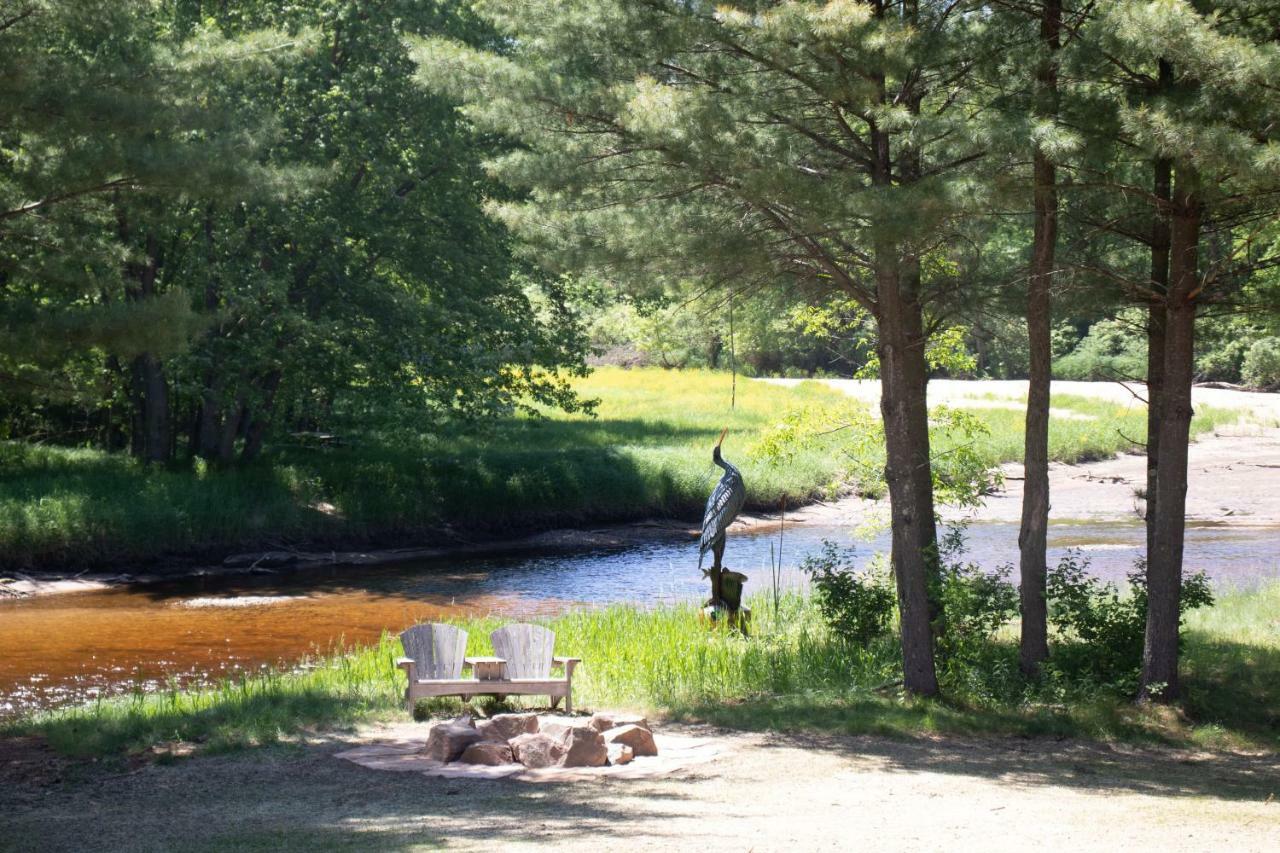 Inn At The River Wausau Esterno foto
